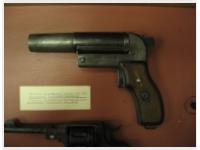 "26мм сигнальный пистолет образца 1944г.(СПШ)" (Нажмите для просмотра увеличенного изображения)